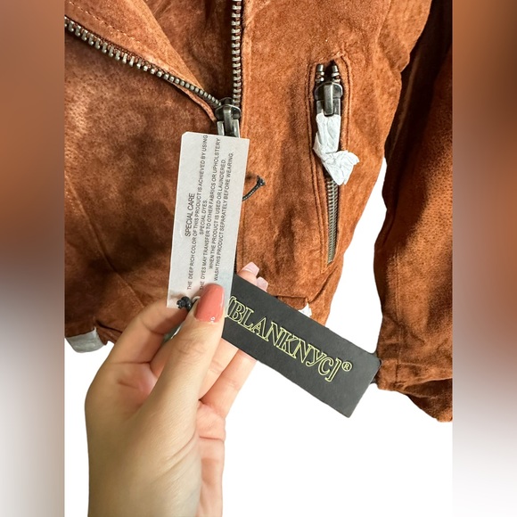 NEW Blank NYC Brown/ Tan Belted Front Zip Leather Jacket Size Small - Picture 4 of 8